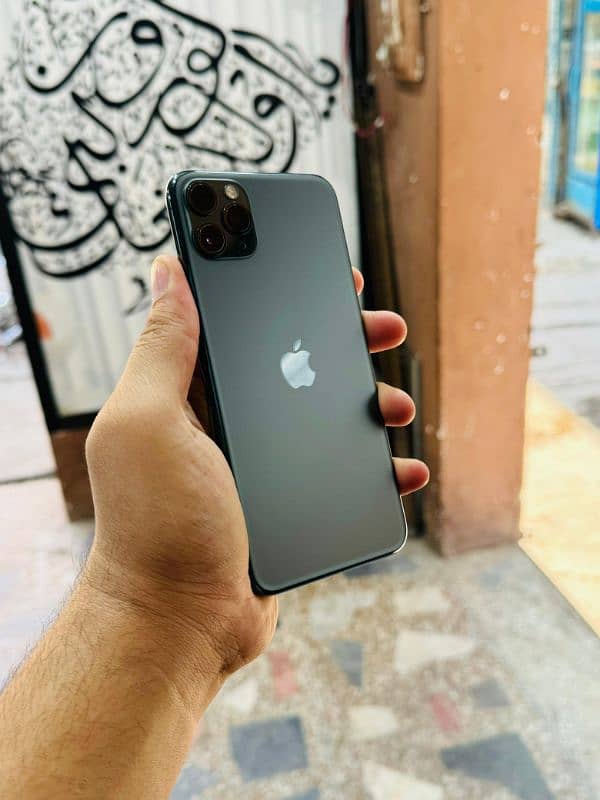 iphone 11 Pro Max 256GB HK PTA Approved 1