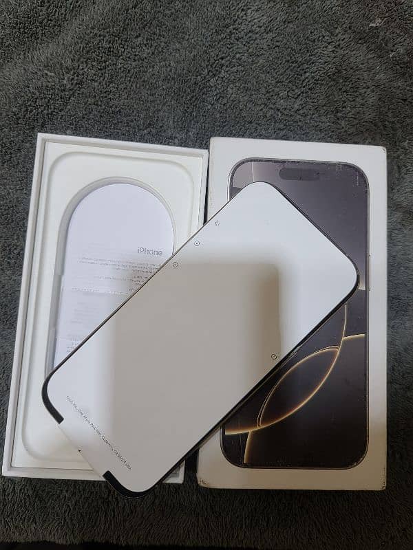 iPhone 16 Pro Natural Titanium 128gb 1