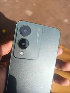 VIVO Y17S 4GB 128GB LUSH CONDITION