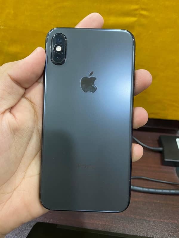 iphone XS dual sim pta 0