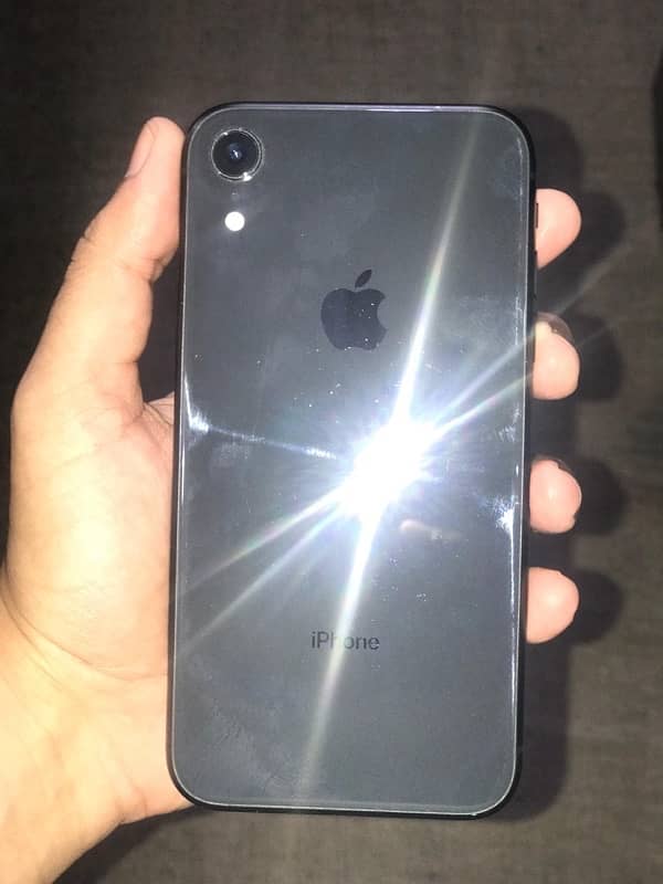 iphone XR 6