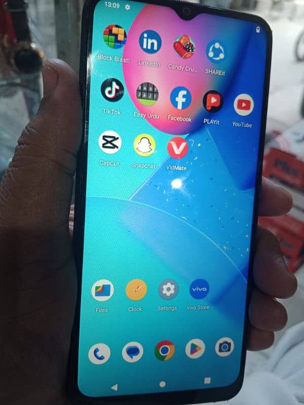 vivo y20 4/64 4g duballe sim 2