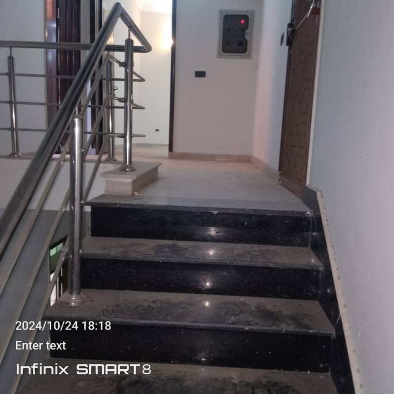 17 Marla Corner House For Rent Available in Johar Town Phase 2 15