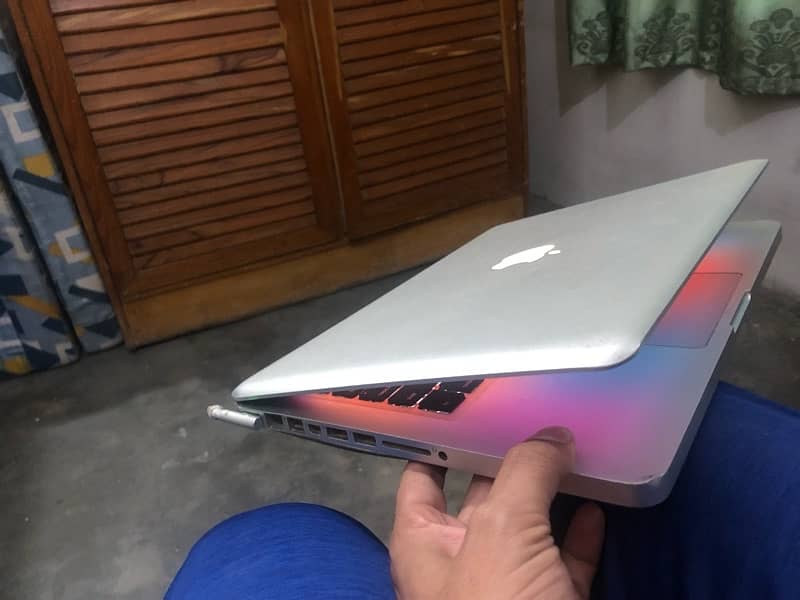 MacBook Pro late 2011 2