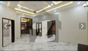 8 Marla House Available For Rent In Umar Block Bahria Town Lahore