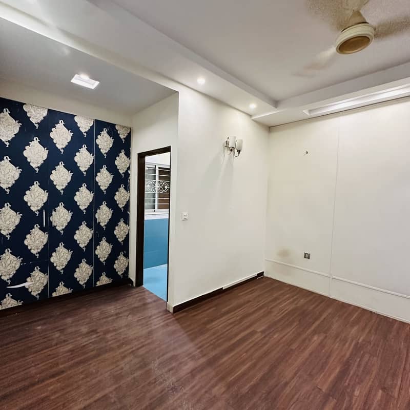 1 Kanal Corner House Like New House Available For Sale In Johar Town Prime Location 12