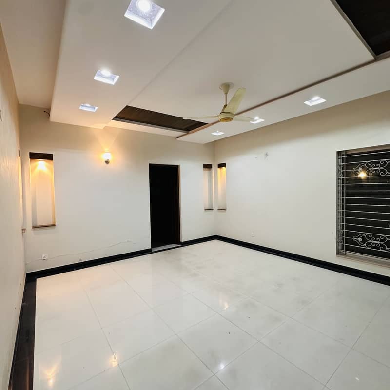 1 Kanal Corner House Like New House Available For Sale In Johar Town Prime Location 18