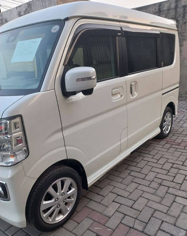 Suzuki Every Wagon 2019 1