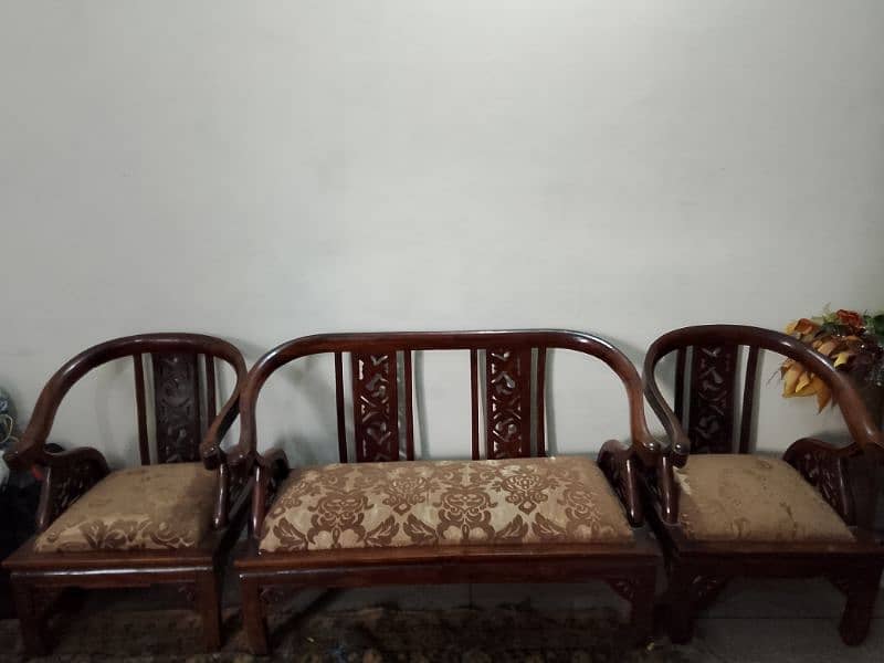 Chinese sofa 0