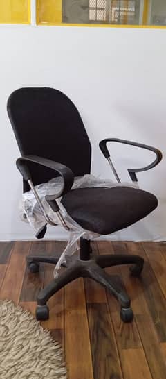 Executive Chair / Revolving Chair / Office Chair