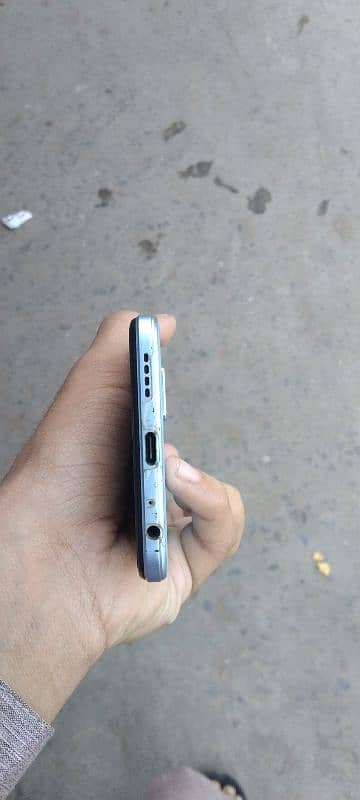 VIVO Y33s 10/10 condition 6