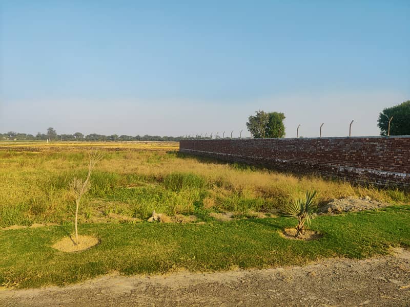 1 Kanal Plot For Farm House In Farm City 38 Lac Per Kanal 11