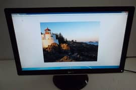 Dell ST2410B (24" LCD Monitor)