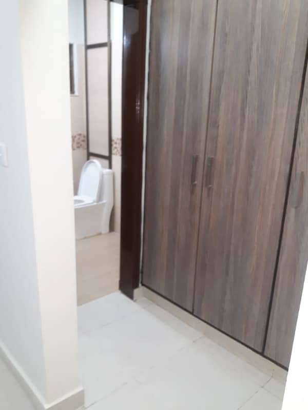 10 Marla 3 Bedrooms Apartment Available For Sale In Sector F Askari 10 Lahore Cantt 6