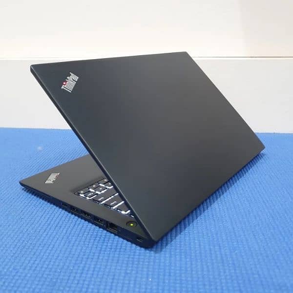 Core i7 7th Gen Lenovo ThinkPad T470s 3