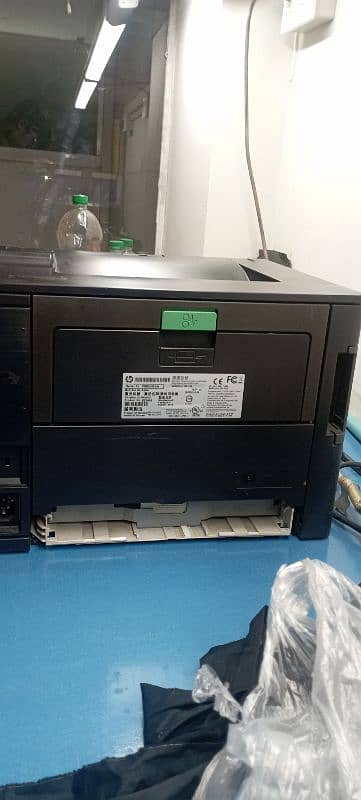 hp pro 400 4