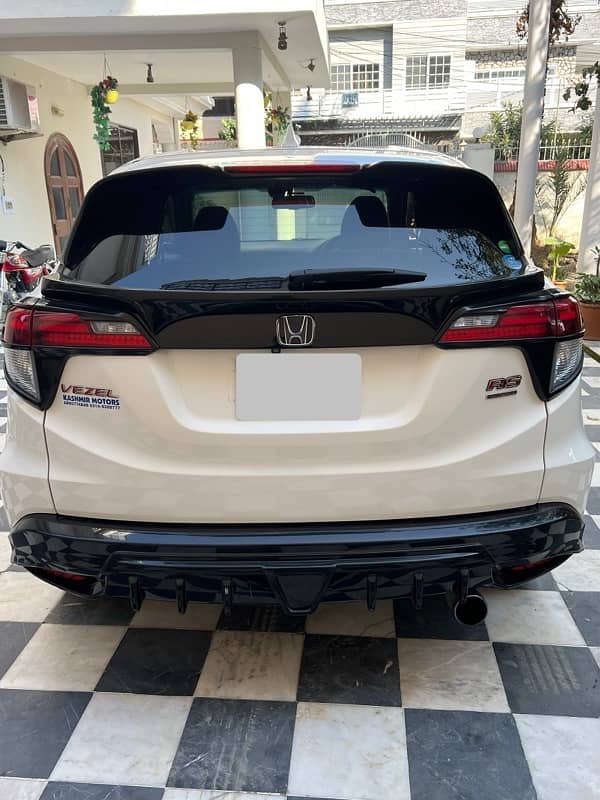 Honda Vezel 2017 4