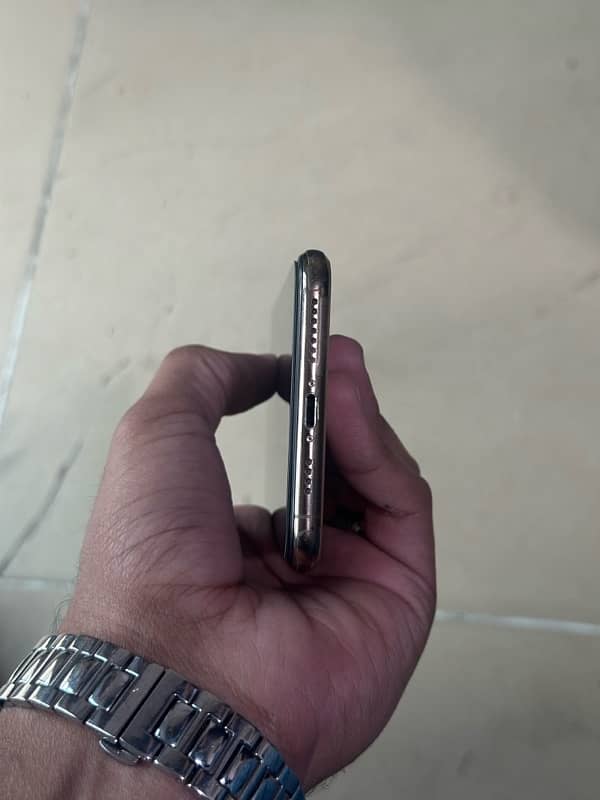 Iphone XS Max || 64Gb || 10/10 || 80% || 1Lac 5