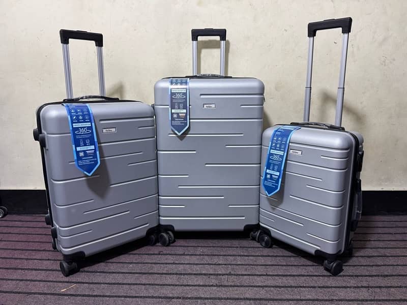 Luggage bags/ travel suitcases/ trolley bags/ travel trolley/ attachi 4