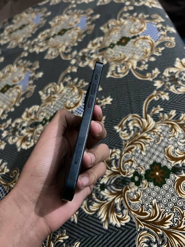 IPHONE 13 mini 256 GB 4