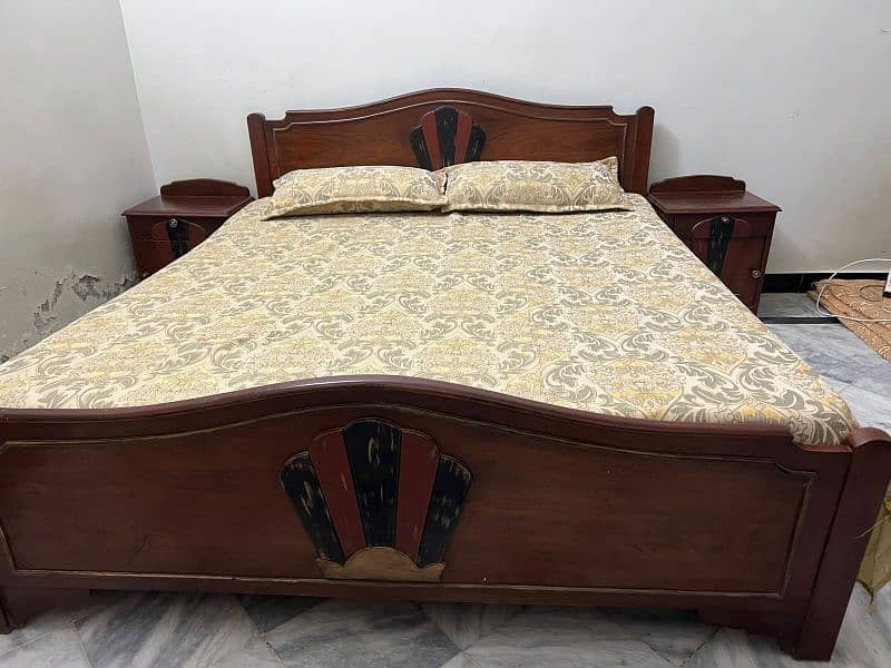 double bed with 2 side tables set 1