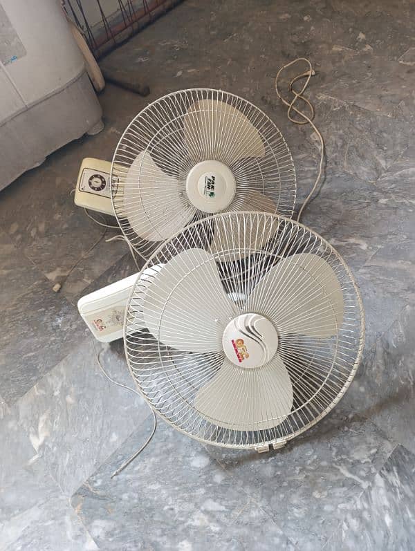 Bracket Fan  (1 GFC & 1 Pak Fan) 0