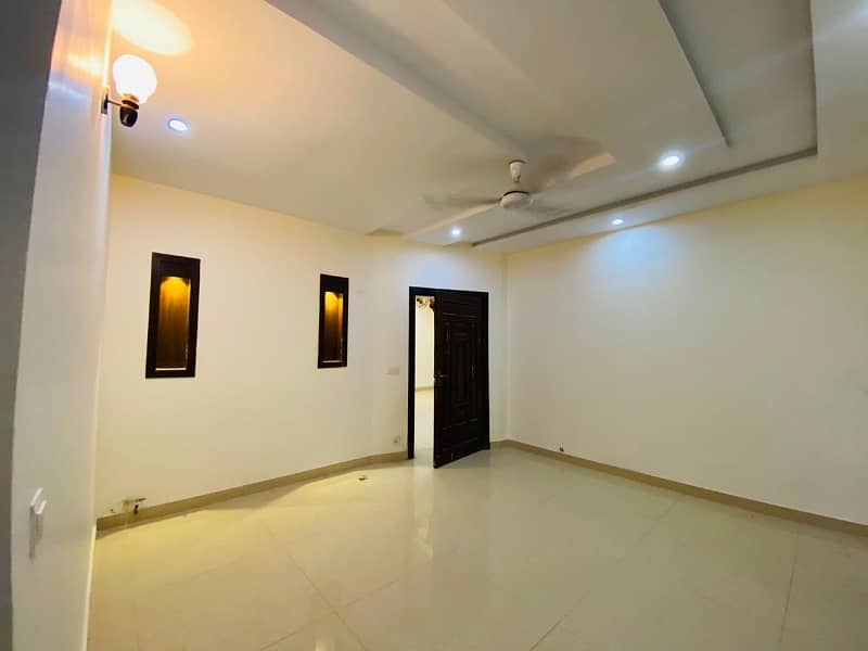 10 Marla Brand New Condition Full House Available For Rent Bahria town phase 8 Rawalpindi 7