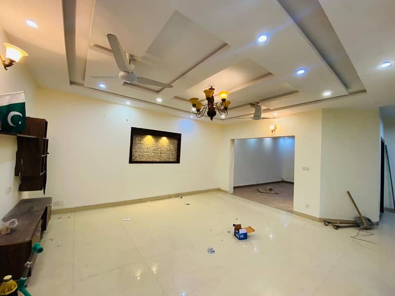 10 Marla Brand New Condition Full House Available For Rent Bahria town phase 8 Rawalpindi 8