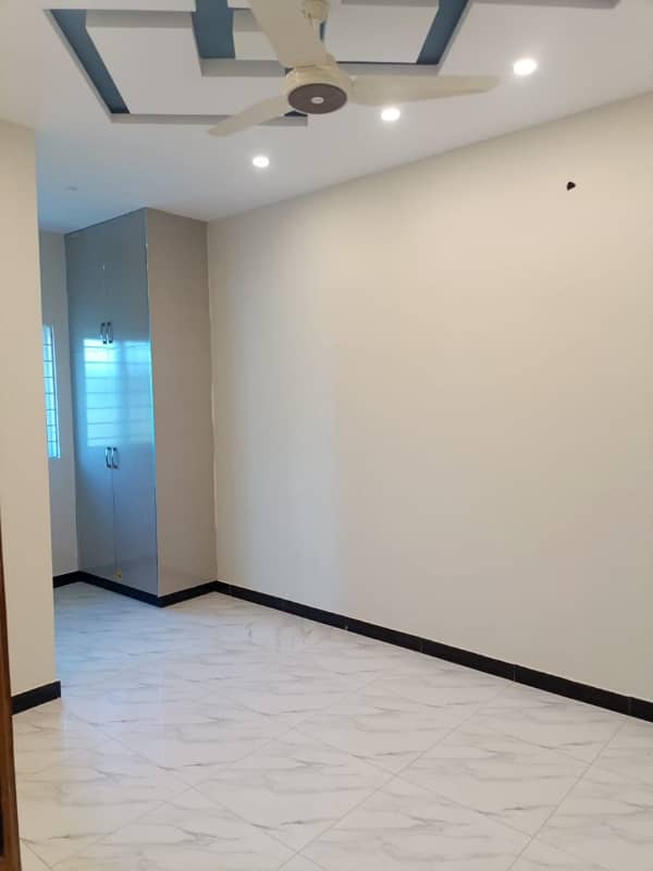 10 Marla Brand New with Gas Full House Available For Rent Bahria Town Phase 7 2