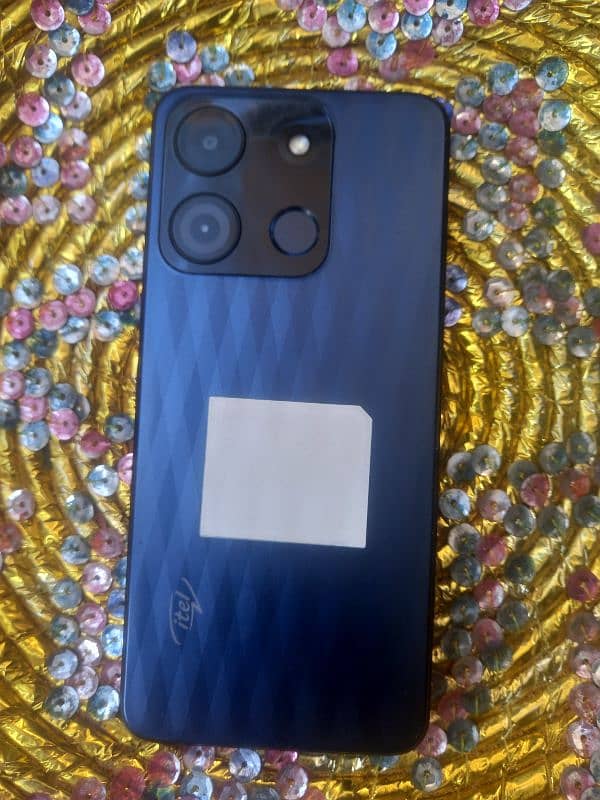 itel A60s 4/128 sirf phone h all ok h 03349566321 4