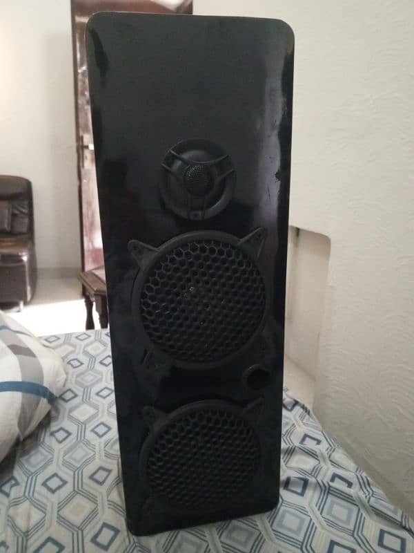 6 INCH SPEAKER & BASER WITH BLUETOOTH PLAYER 5