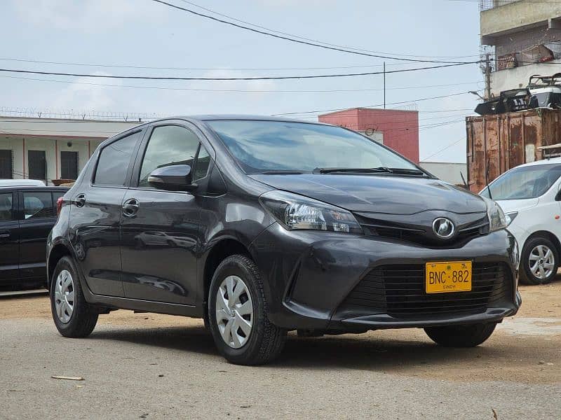 Toyota Vitz 2015 1