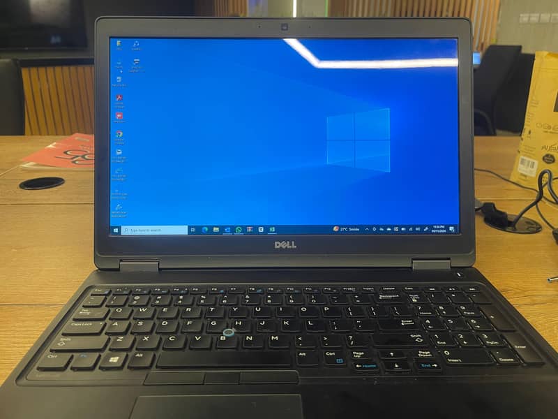 Dell Laptop Core i5 6th Genration Touch Screen 6