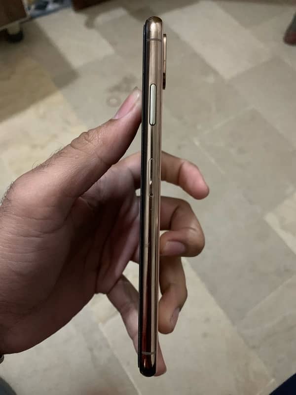 IPhone XS Max 64gb 0