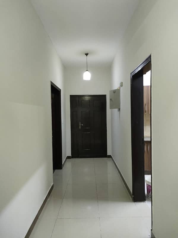 STUNNING View 10 MARLA 3 BED FLAT ON 6th Floor Is Available For Sale In ASKARI-11 LAHORE 3