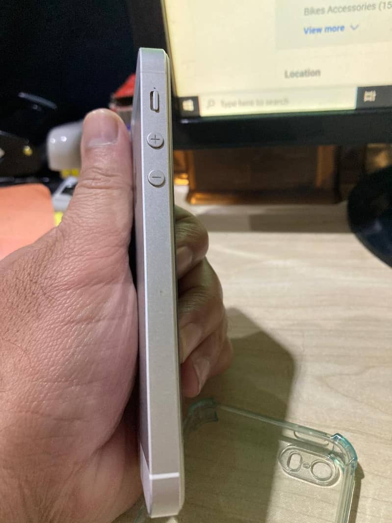 Iphone SE 1st Gen PTA approved 5