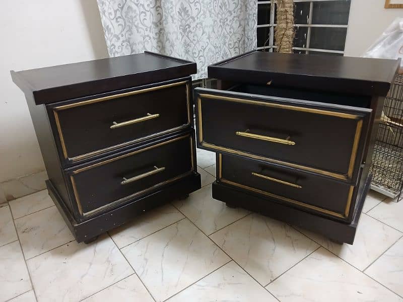 bed set and dressing table vailable for sale dressing table 15