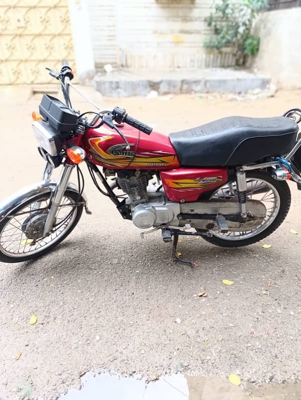 United 125 cc 0