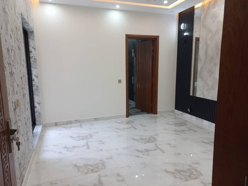 10 MARLA 50 FT WIDE BRAND NEW HOUSE FOR SALE IN DHA RAHBAR BLOCK E WITH SOLAR PANELS 23