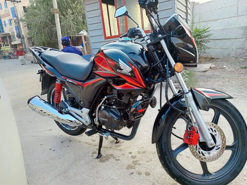 Honda CB 150 F 2