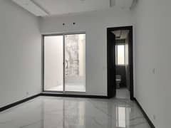 10 Marla 2 Beds Upper Portion For Rent Available In Ex-Air Avenue DHA Phase 8