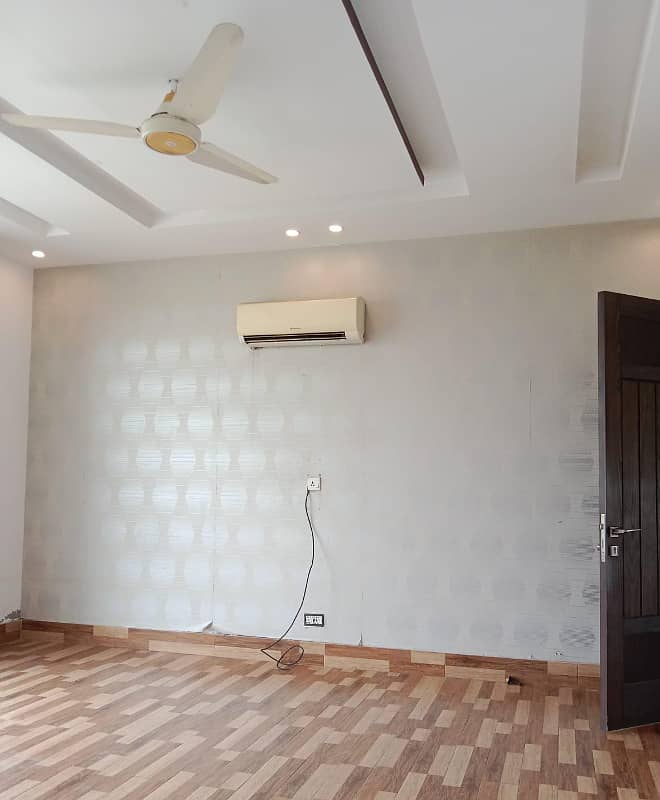 2 Beds 10 Marla Upper Lock Lower Portion Rent in Ex Air Avenue DHA Phase 8 Airport road Lahore. 6