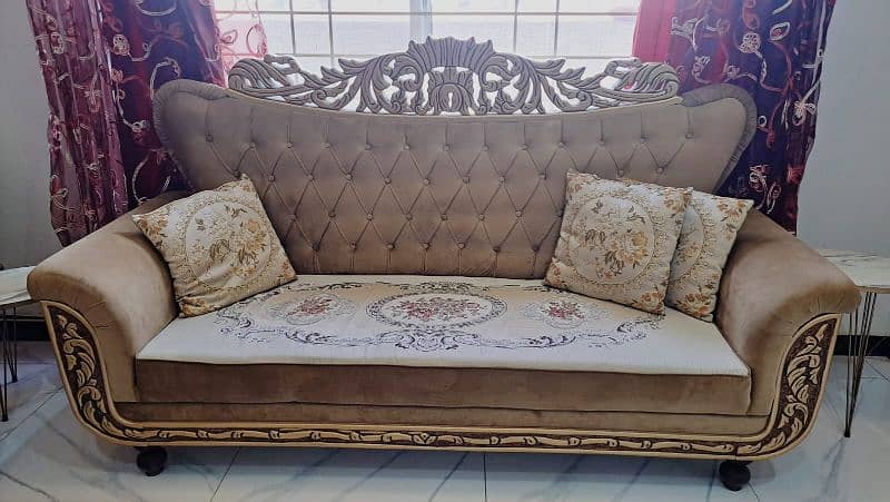 Sofa Set / 5 Seater Sofa / Luxury Sofa / Cushion Sofa / Center Table 2