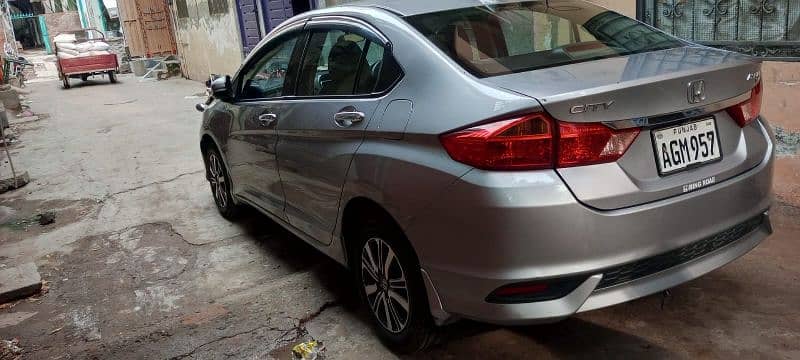 Honda City Aspire 2021 8