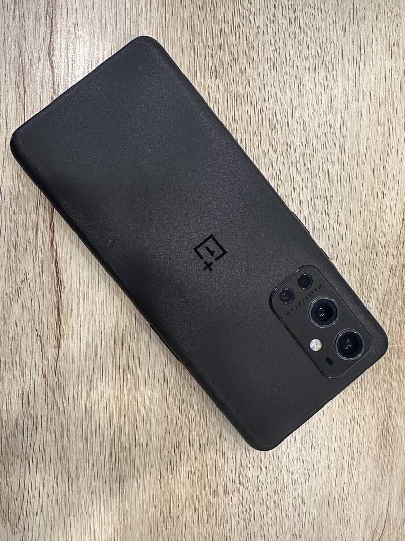 OnePlus 9 Pro 5G | 12/256 | Dual Sim 10