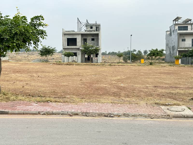 A Solid And Developed Plot For Sale in Sector J, Bahria Enclave Islamabad 6