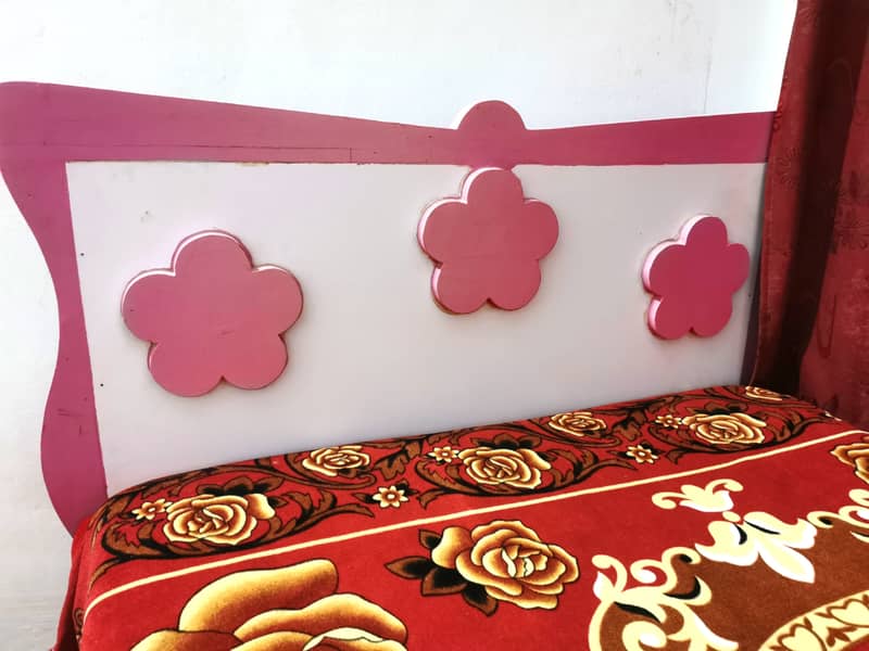 Single Bed with Floral Design Headboard + Mattress 1