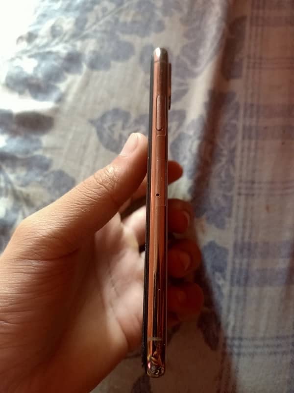 iPhone XS All ok 10 /9 conditions  64gb factory unlock 0