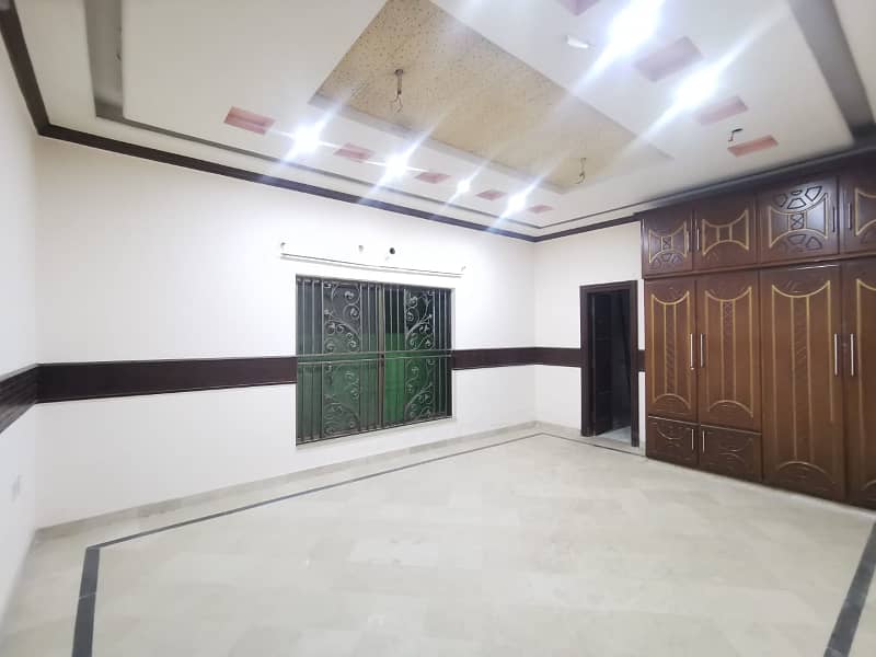 TNT Colony Satiana Road Faisalabad 20 Marla Double Storey House For Rent 20