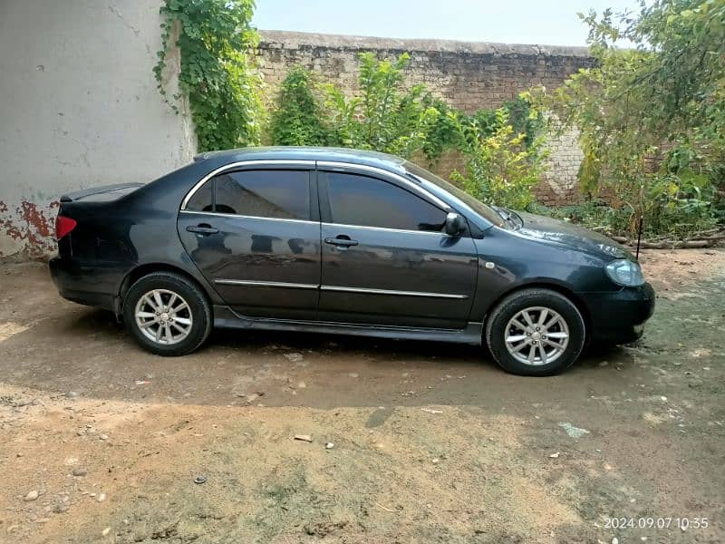 Toyota Corolla Se Saloon Atto 6